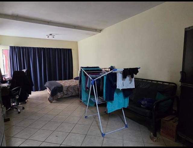 1 BEDROOM PROPERTY TO RENT IN HAZELDEAN